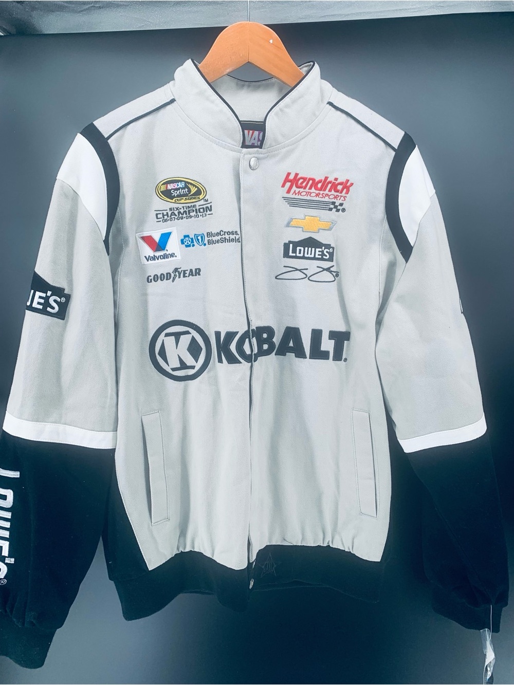 Jimmie Johnson No. 48 NASCAR Kobalt Lowe’s Racing Jacket NWT